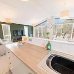 Fern Holiday home