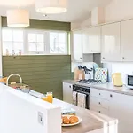 Fern Holiday home *
